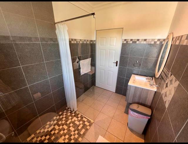 1 BEDROOM APARTMENT FOR SALE IN GREENDALE